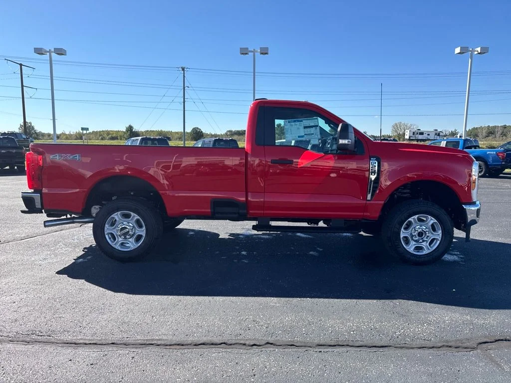 2026 Ford F-250 Super Duty XLT - Photo 6