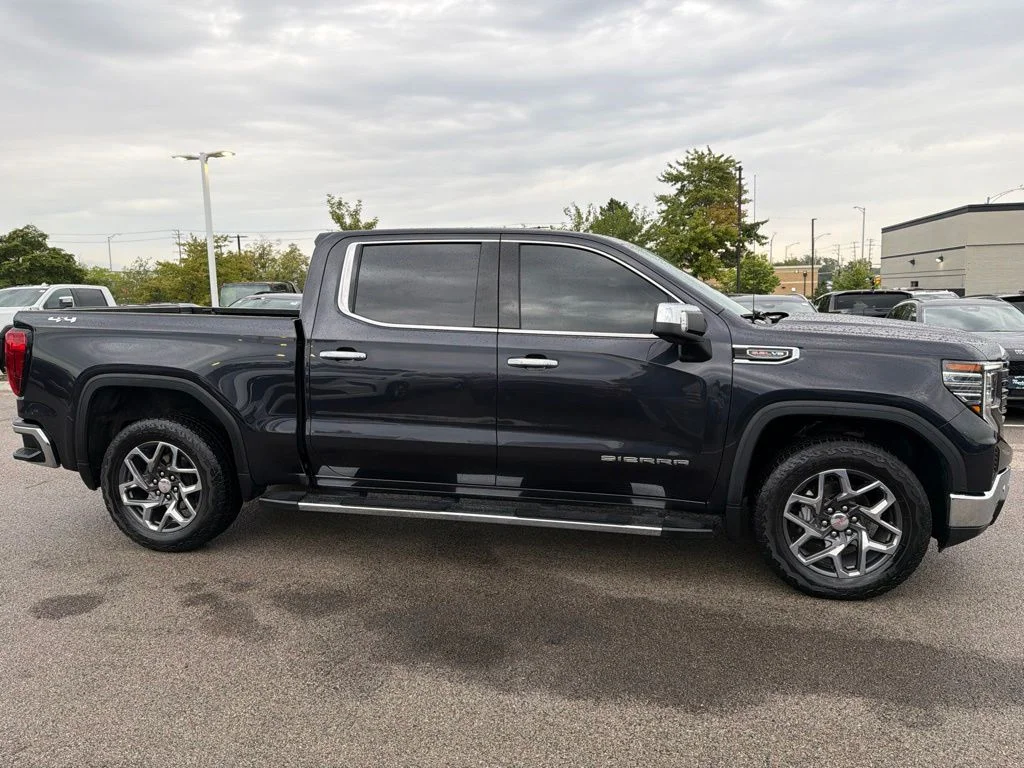 Used 2024 Silver GMC SLT image 8