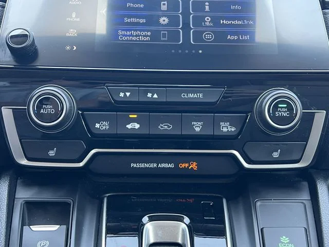 Used 2018  Honda Touring image 22