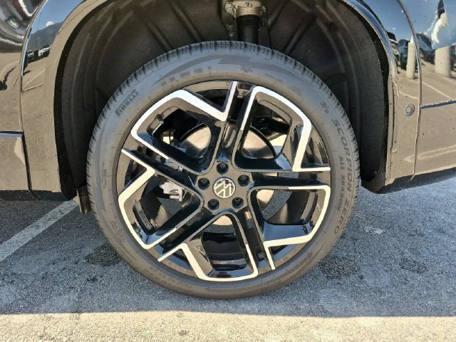 New 2026 Black Volkswagen SEL R-Line Turbo image 16