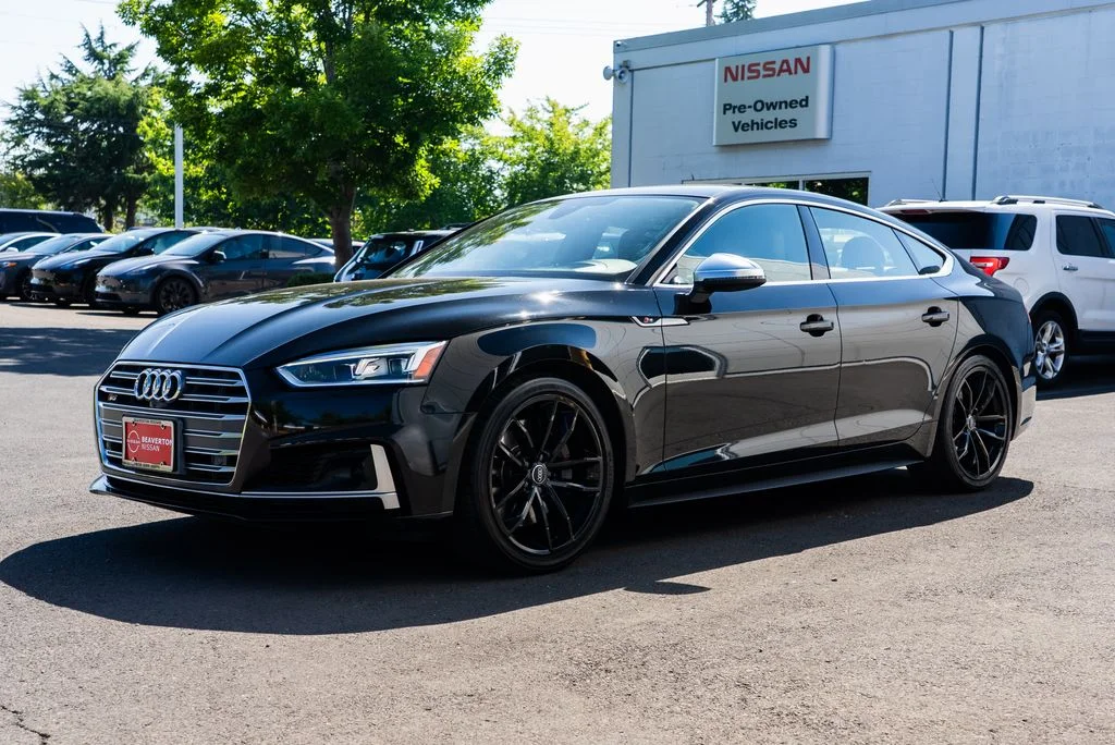 Used 2018 Black Audi 3.0T Prestige image 3