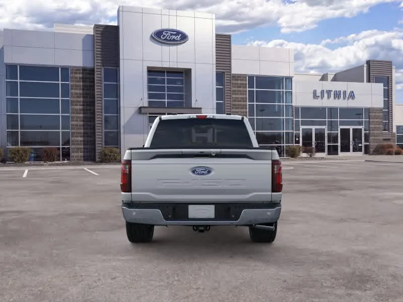 New 2026 Iconic Silver Metallic Ford XLT image 5