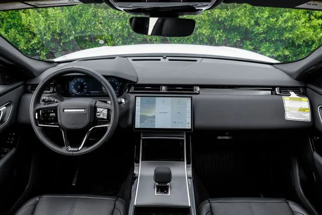 New 2026 White Land Rover S image 20