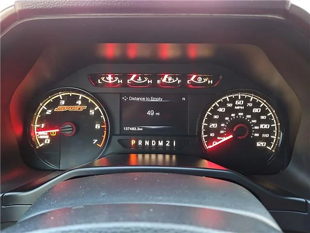 Used 2016 Lithium Gray Ford XLT 4x4 SuperCrew Cab Styleside 5.5 ft. box 145 in image 17