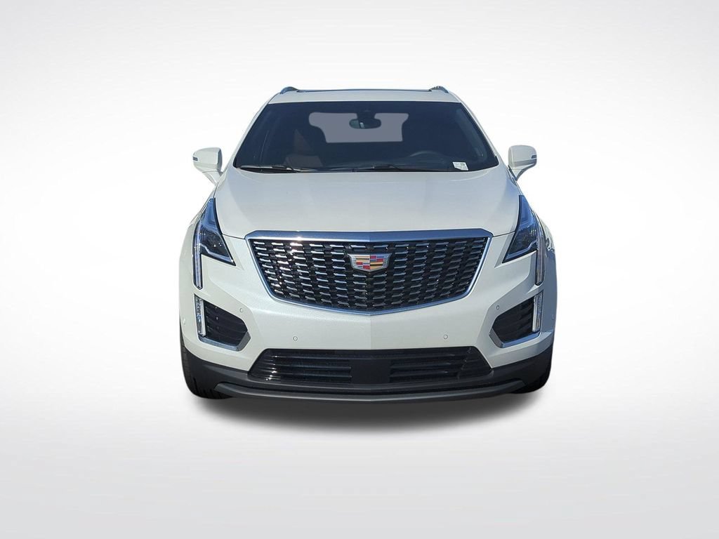 New 2026 Crystal White Tricoat Cadillac Premium Luxury image 10