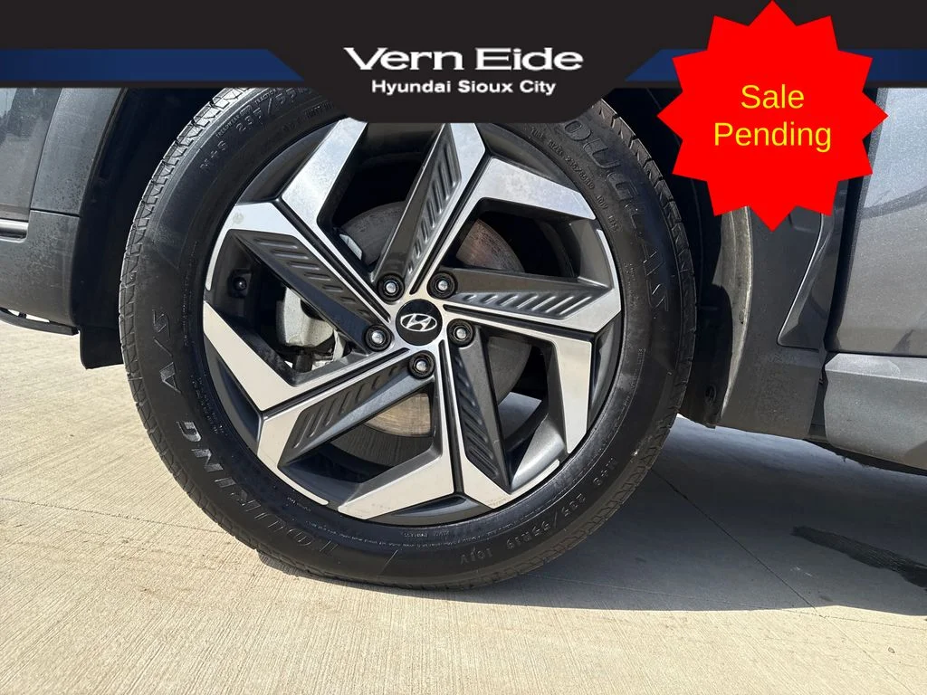 Used 2024 Gray Hyundai SEL image 27