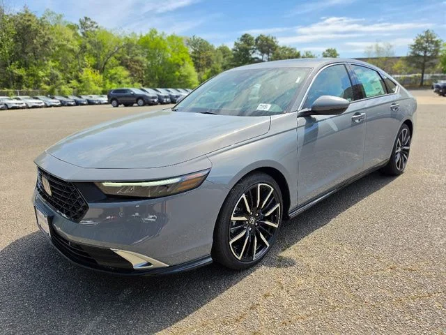 New 2026 Urban Gray Pearl Honda Touring image 1