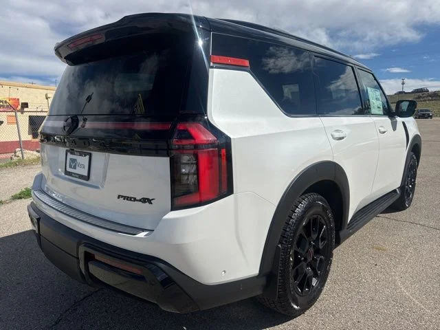 2026 Nissan Armada PRO-4X - Photo 6