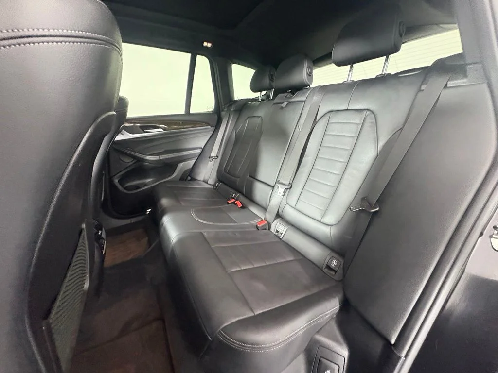 Used 2019 Black BMW xDrive30i image 20