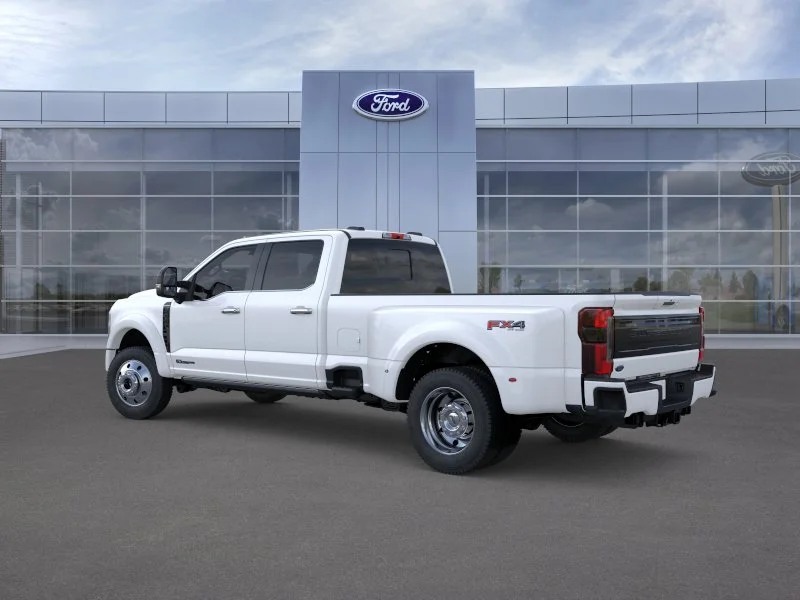 New 2026 Star White Metallic Tri-Coat Ford F-450® Platinum® image 54