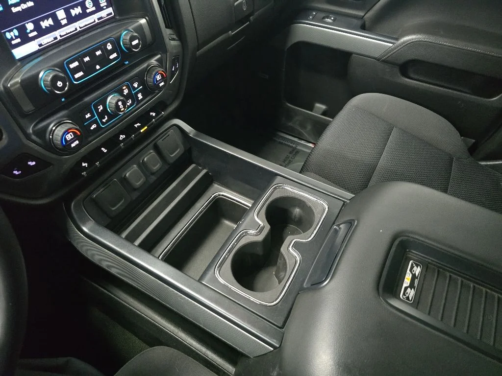 Used 2017 Silver Chevrolet LT image 29