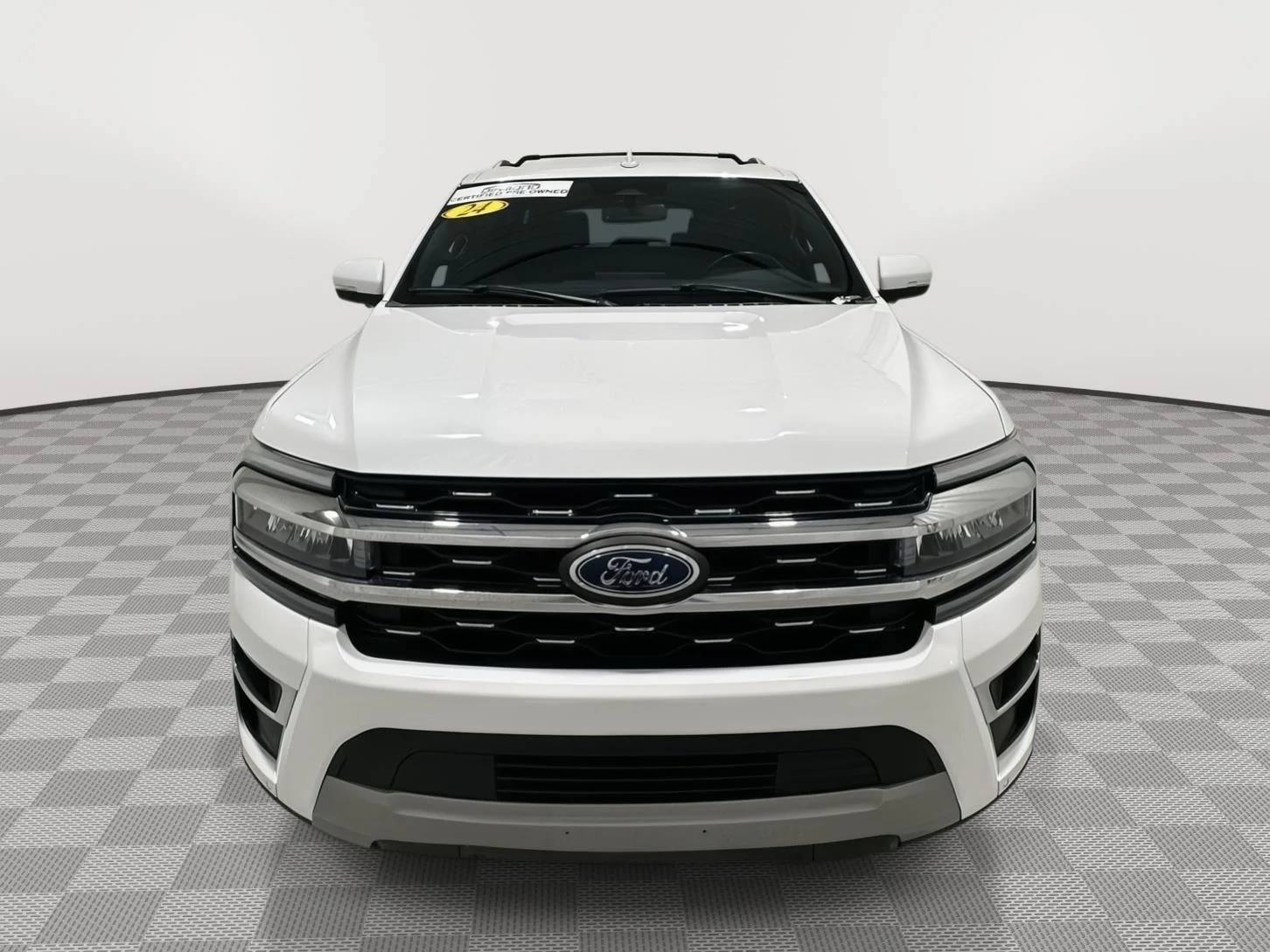 Used 2024 Oxford White Ford Limited image 7