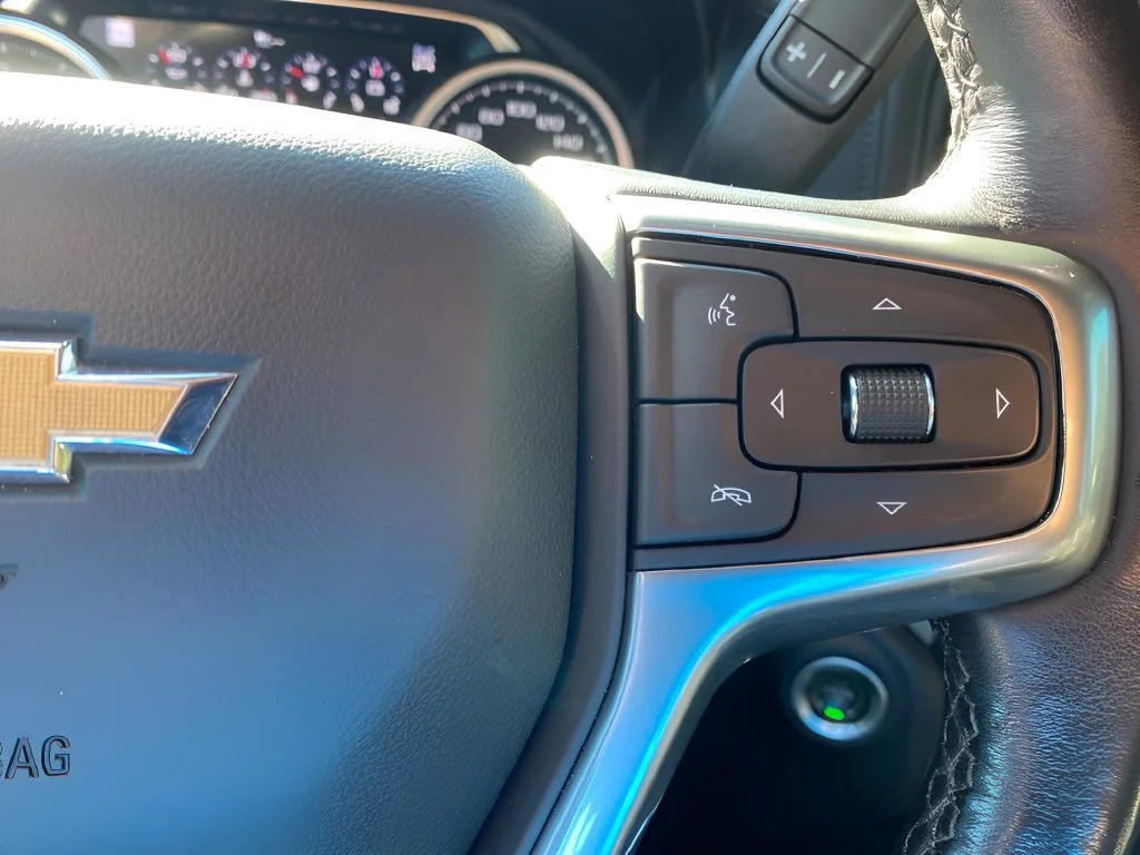 Used 2021 Black Chevrolet LTZ image 20