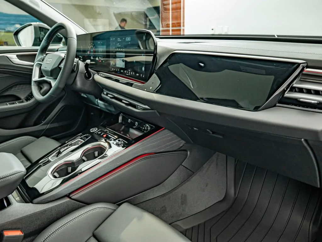 New 2026 Mythos Black Metallic Audi 3.0 Premium Plus image 35