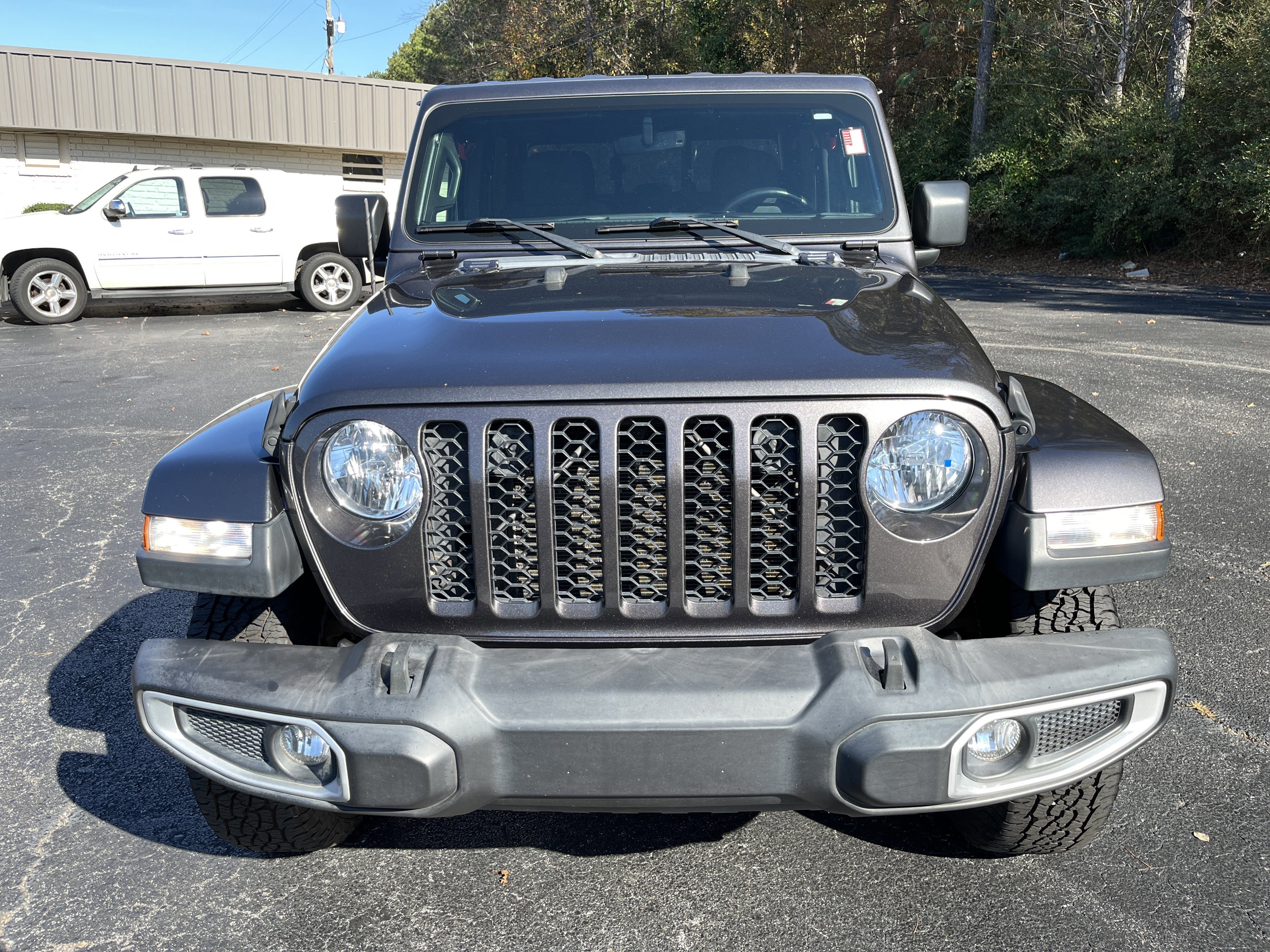 Used 2022 Granite Crystal Metallic Clearcoat Jeep  image 2