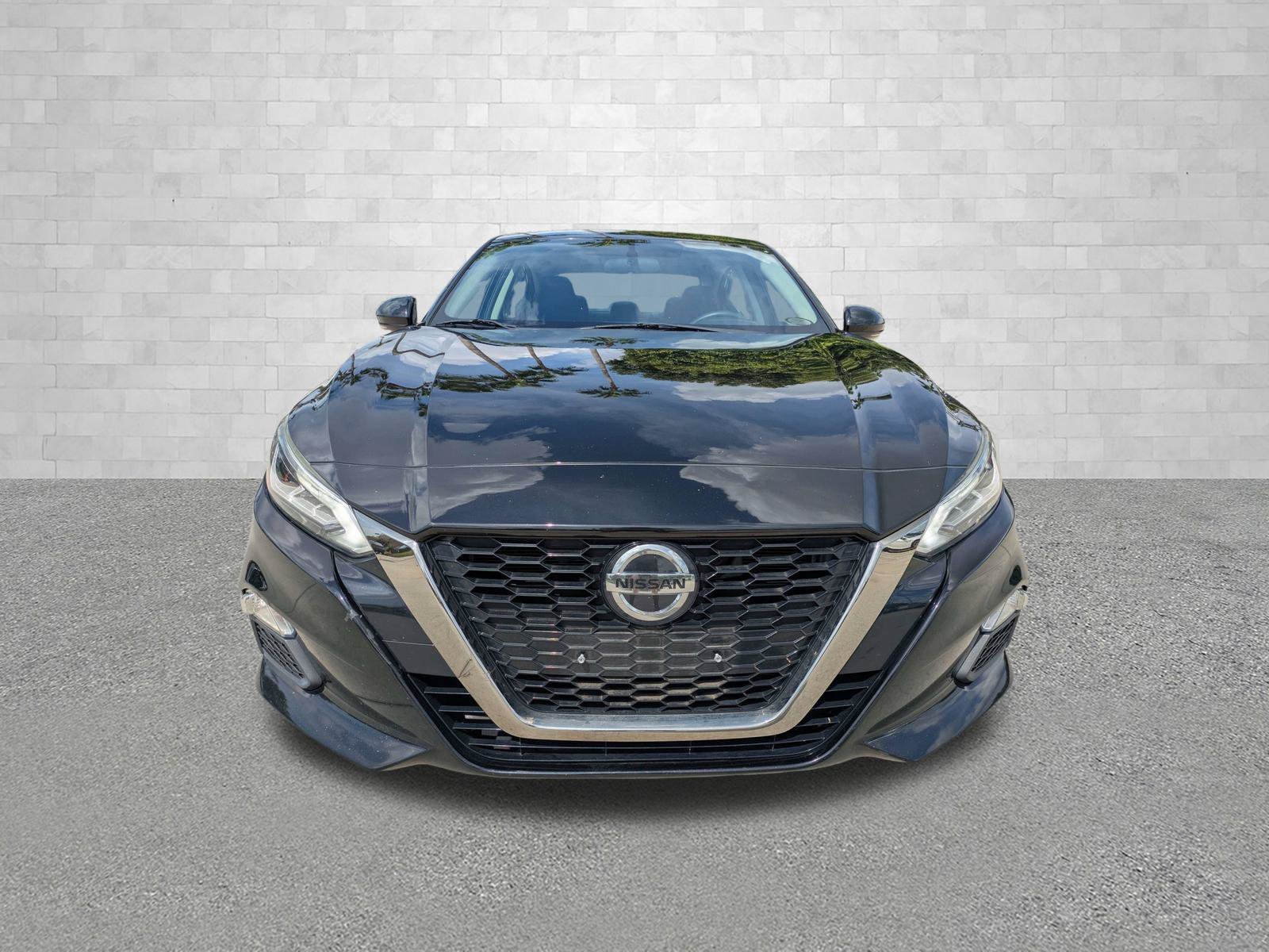 2019 Nissan Altima SR - Photo 6
