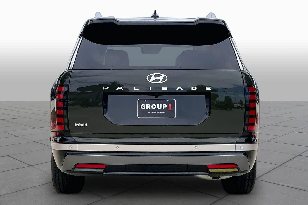 New 2026 Titan Charcoal Pearl Hyundai Limited image 4