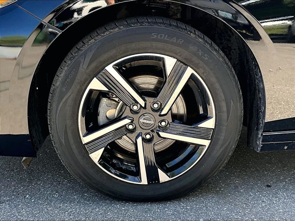 Used 2024 Super Black Nissan SV image 7