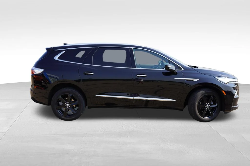 Used 2024 Ebony Twilight Metallic Buick Essence image 3