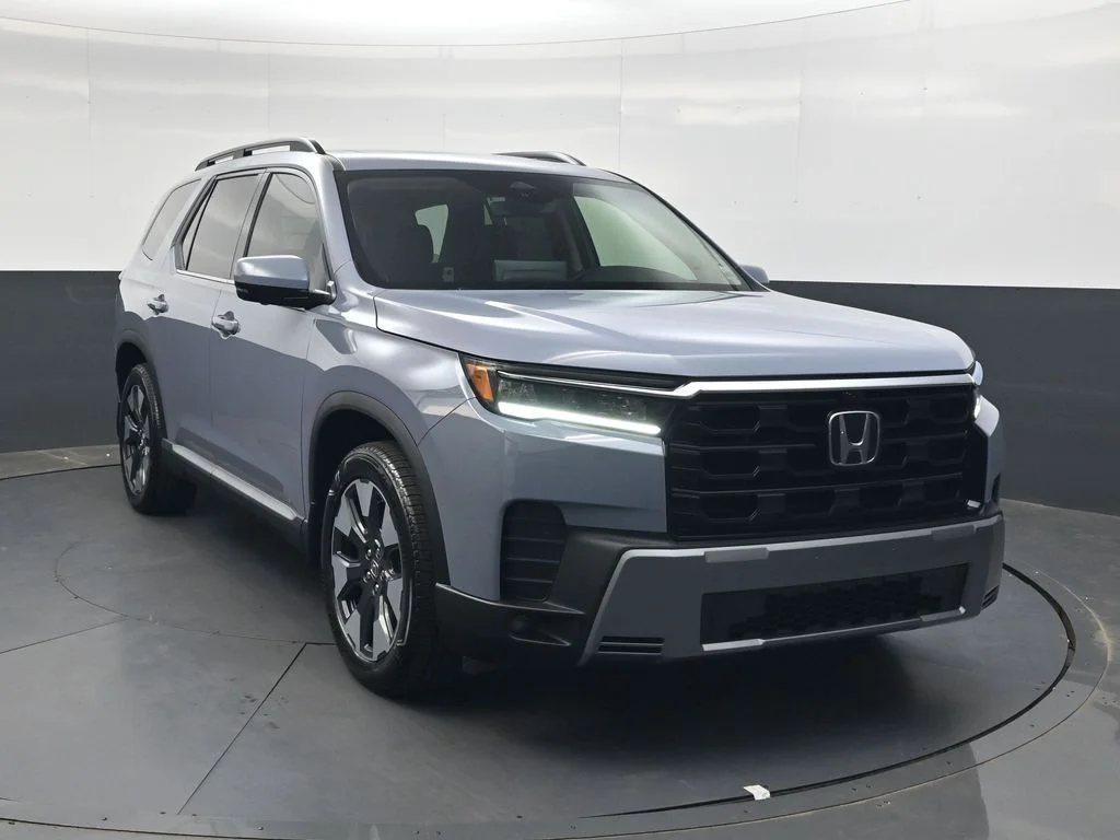 New 2026 Sonic Gray Pearl Honda Elite image 2