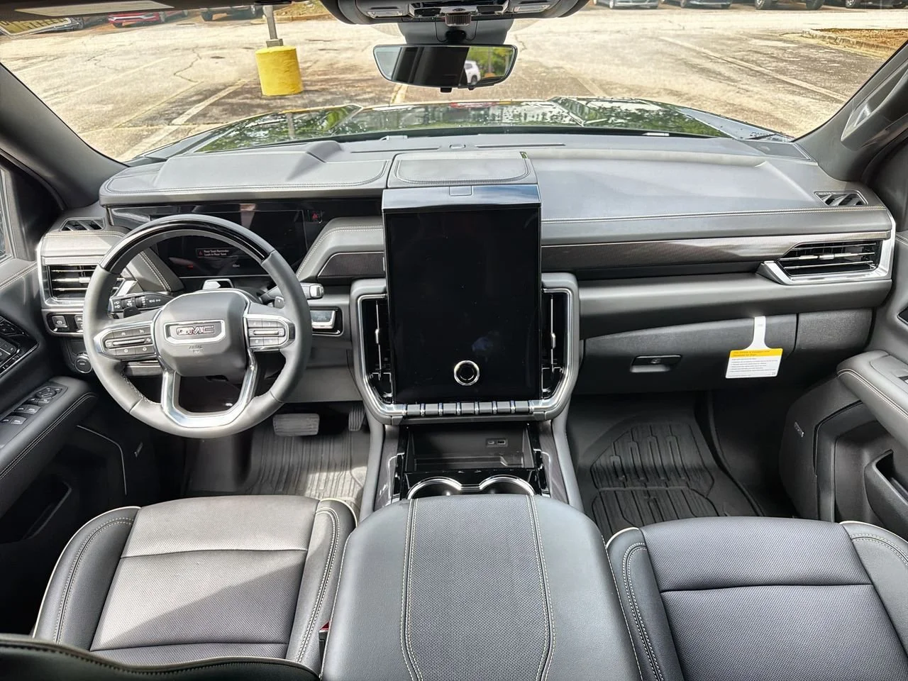 New 2026 Onyx Black GMC Elevation image 17