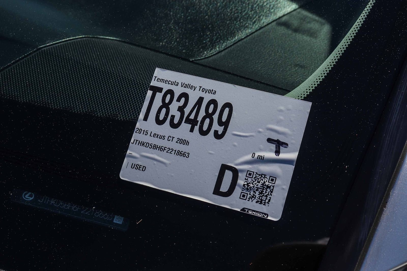 Used 2015 Silver Lexus 200h image 34