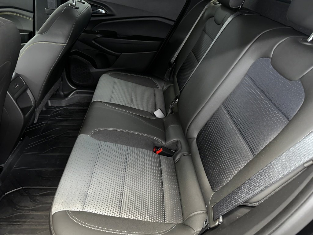 2024 Chevrolet Trax LT - Photo 17