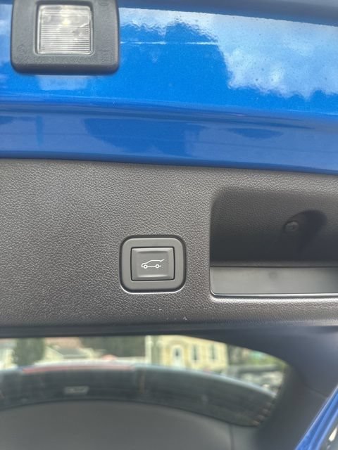 2025 Chevrolet Equinox EV RS - Photo 23