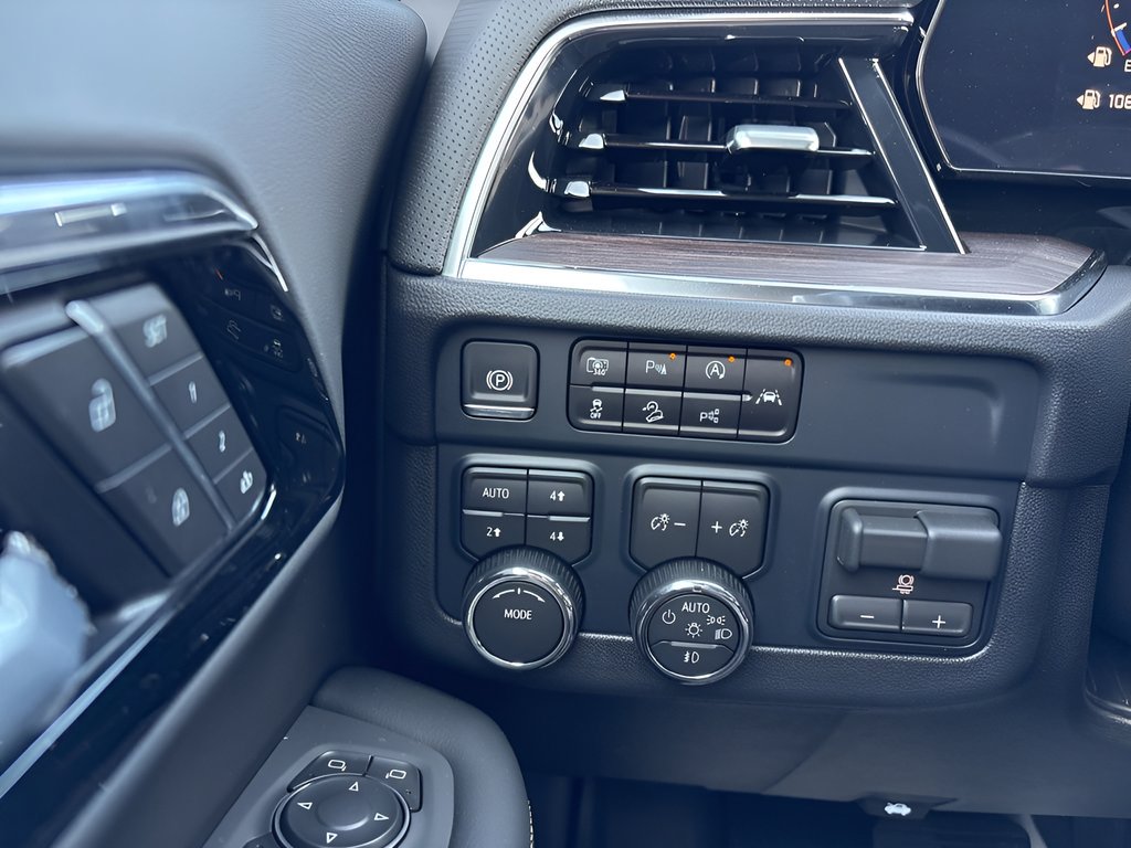 2026 Chevrolet Tahoe Premier - Photo 42