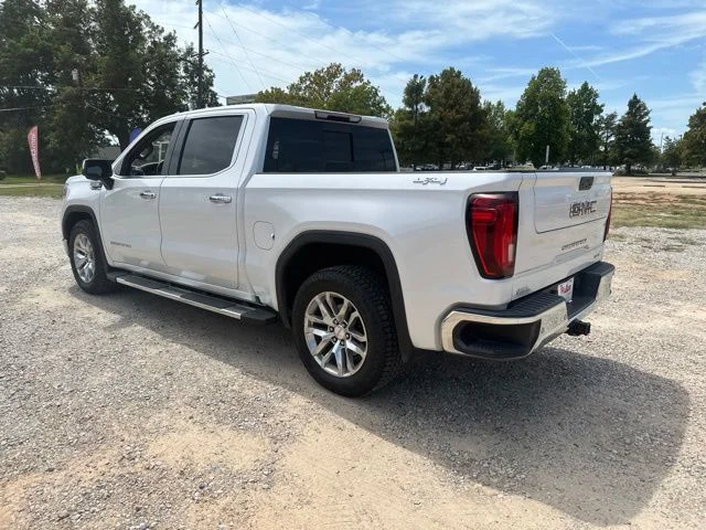 Used 2022 White GMC SLT image 9