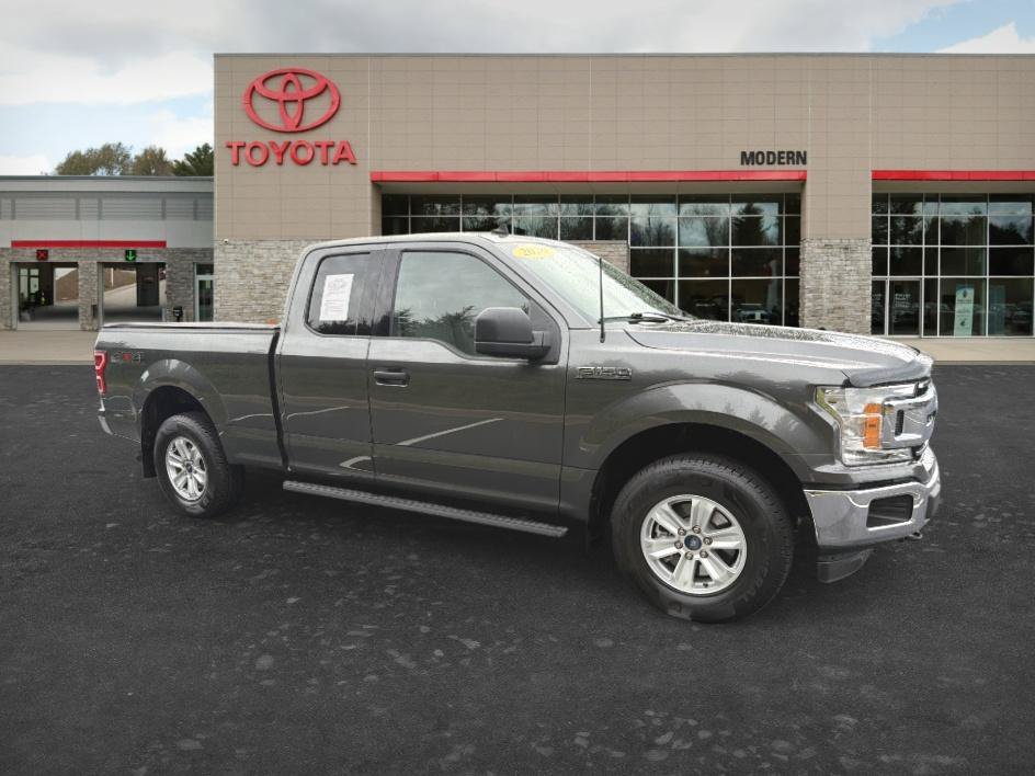 Used 2020 Magnetic Ford XLT image 3