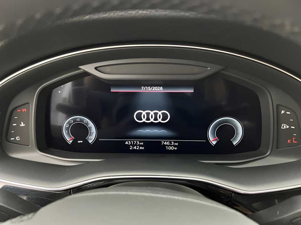 Used 2023 Glacier White Audi 45 Premium image 8