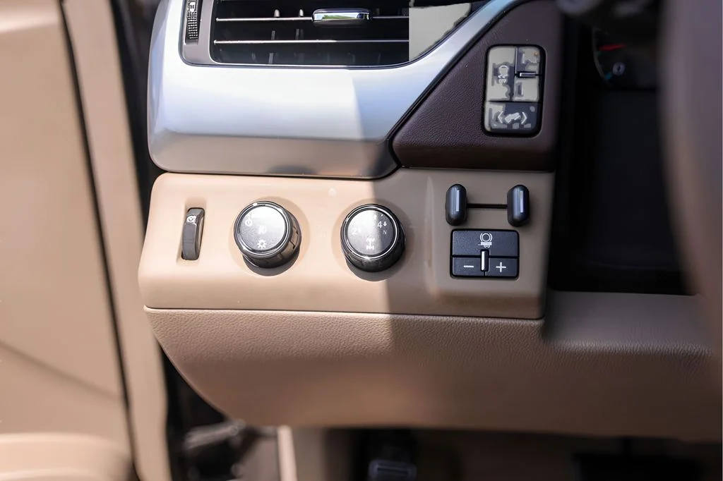 Used 2015 Brown Chevrolet LTZ image 16