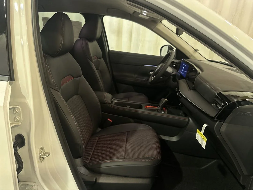 New 2026 Aspen White TriCoat Nissan SR image 14
