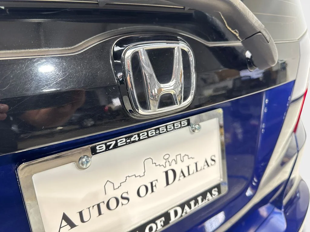 Used 2011  Honda Base image 21