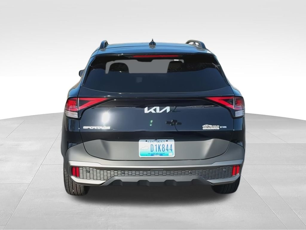 Used 2023 Black Kia X-Line image 7