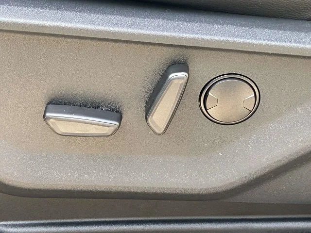 New 2026 Gray Ford Lariat image 12