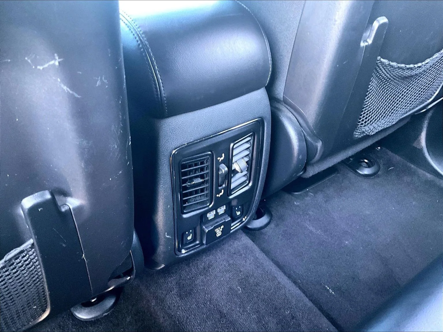 Used 2018 Black Jeep Limited image 32