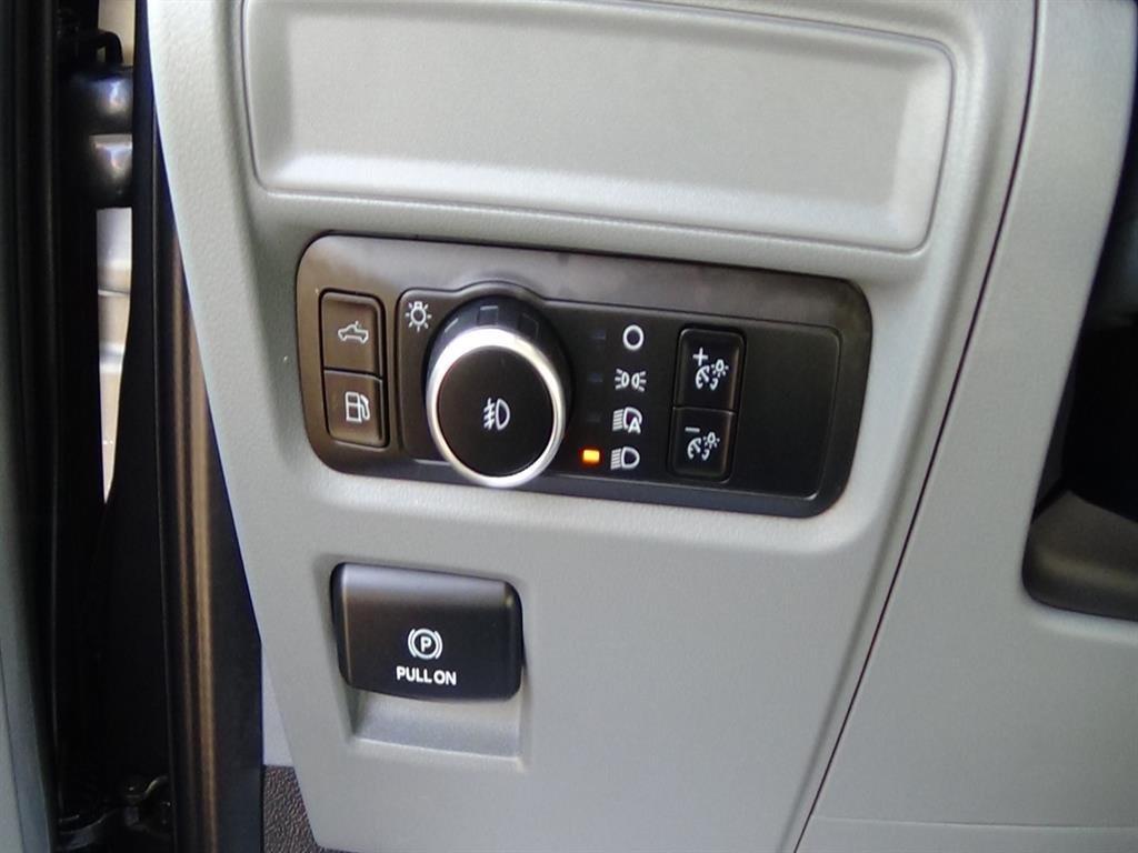 Certified Used 2024 Carbonized Gray M7 Ford XLT image 23