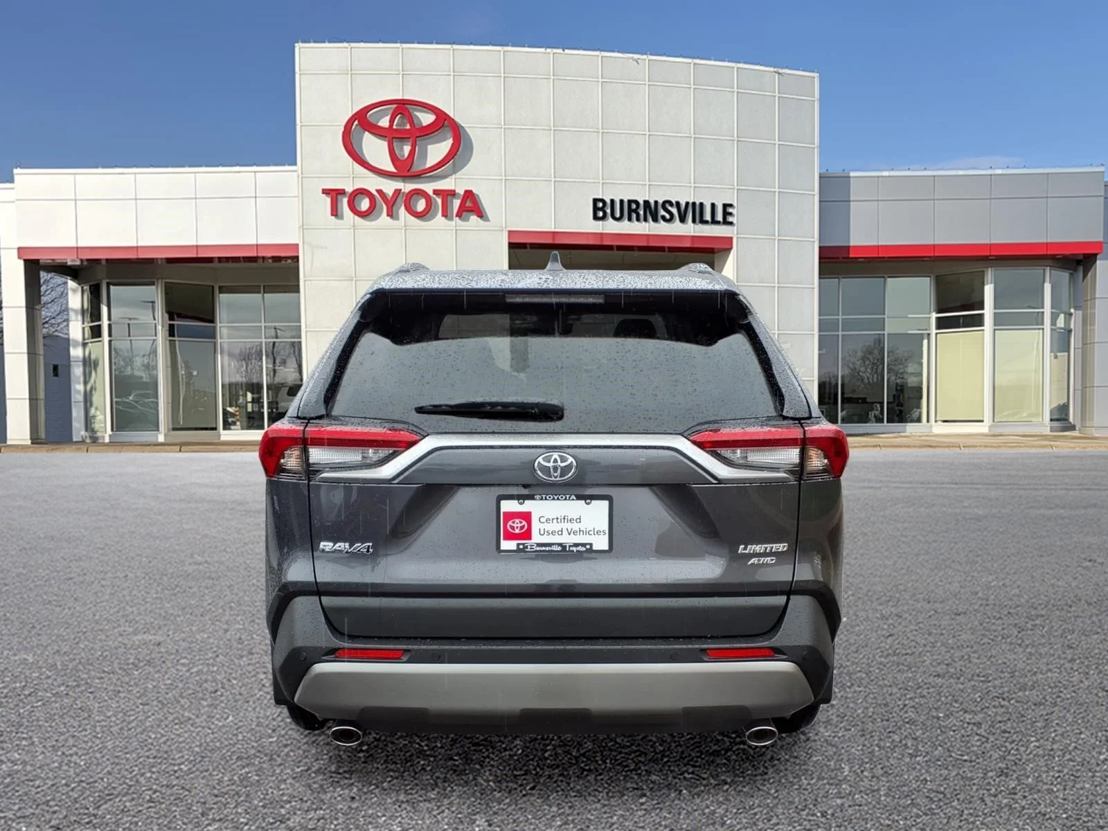 Used 2025 Gray Toyota Limited image 5