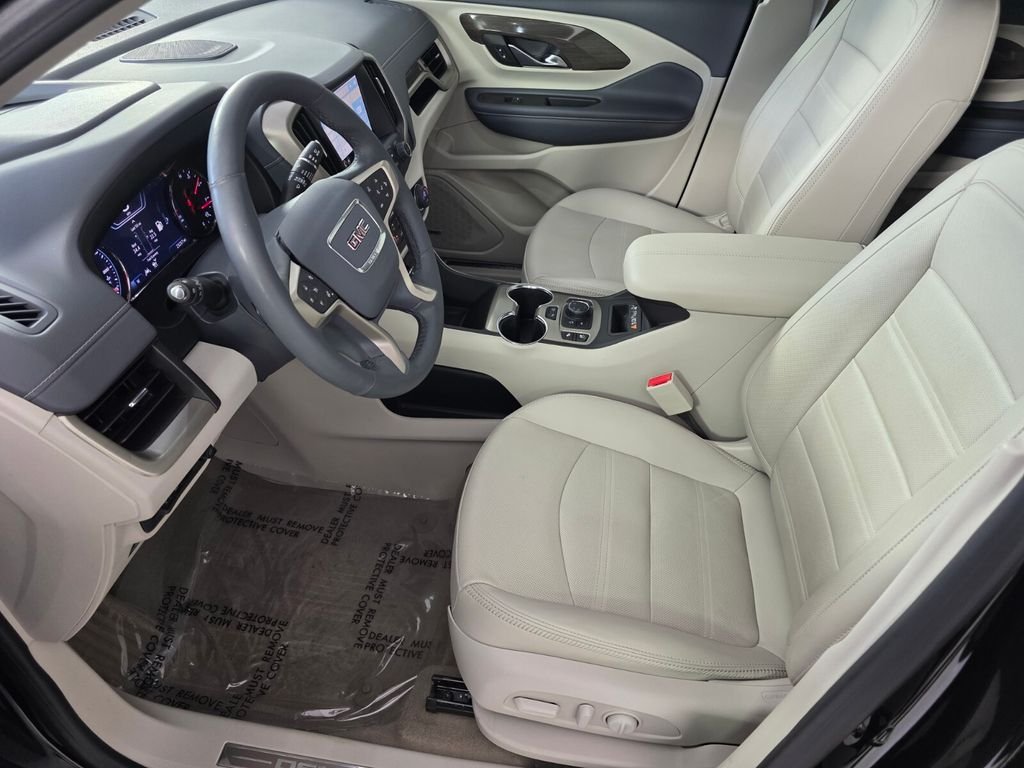 Used 2024 Black GMC Denali image 9