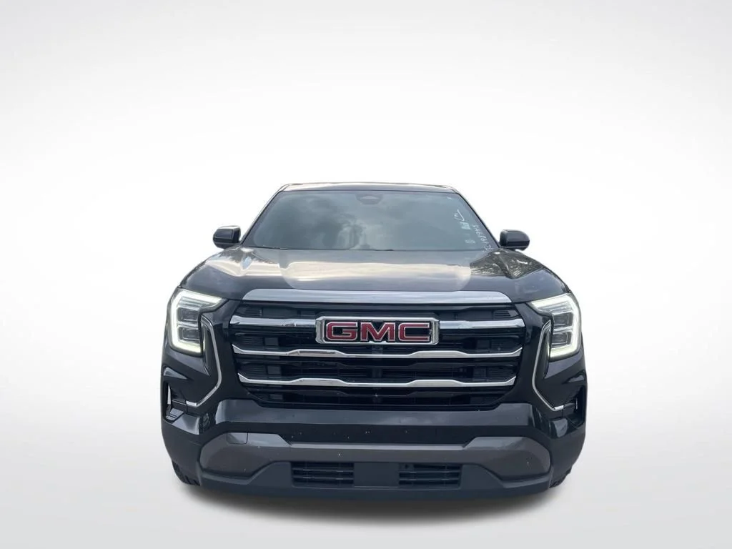 Used 2026 Ebony Twilight Metallic GMC Elevation image 3
