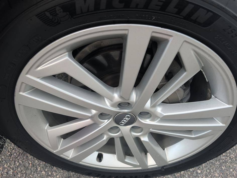 Used 2018 Ibis White Audi Premium Plus image 7