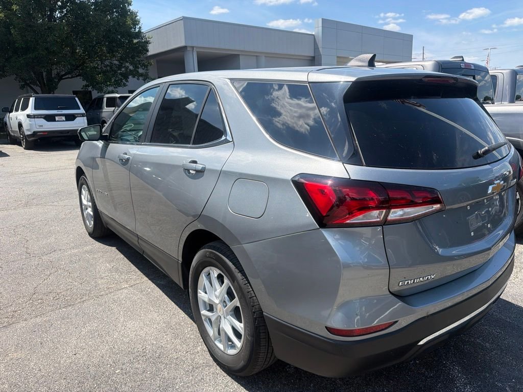 Used 2024 Gray Chevrolet LT image 3