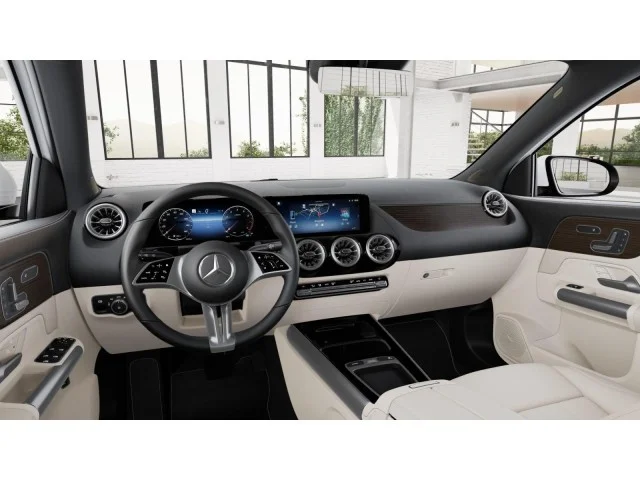 New 2026 Polar White Mercedes-Benz GLA 250 image 3