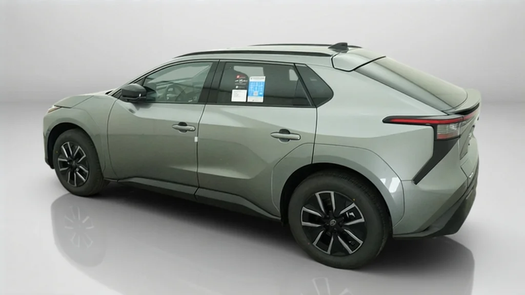 New 2027 Heavy Metal Toyota XLE image 23