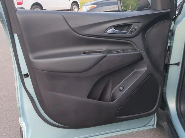 Used 2022 Blue Chevrolet LT image 19