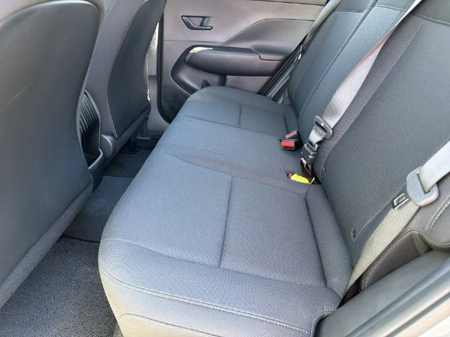 Used 2027 Green Hyundai SE image 19