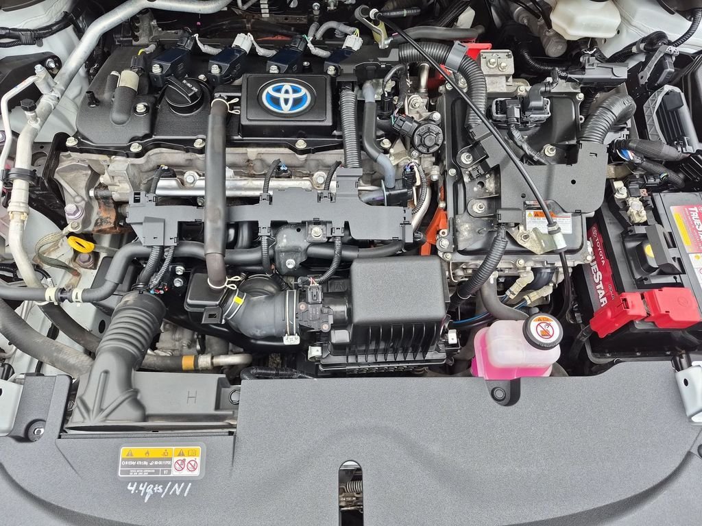 Used 2023 White Toyota LE image 32