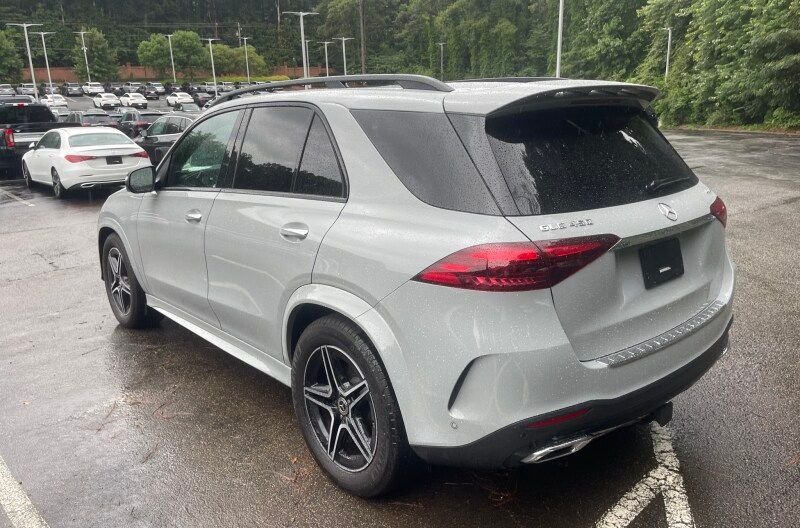Certified Used 2025 MANUFAKTUR Alpine Gray Mercedes-Benz GLE 450 image 16